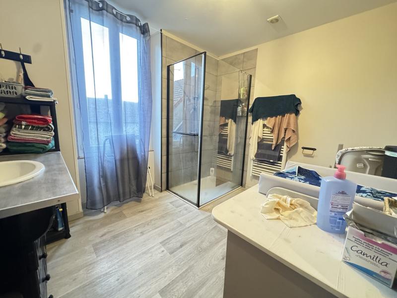 Maison - 98 m² - 4 pièces