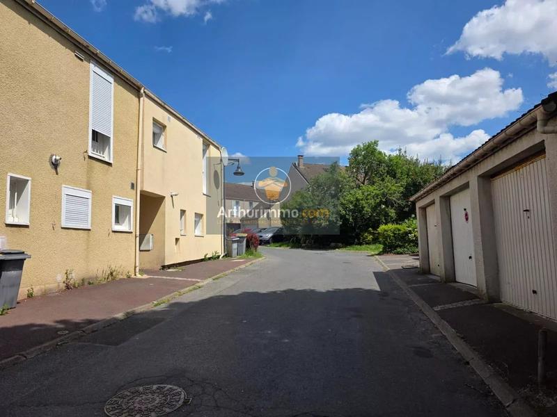 Maison - 89 m² - 5 pièces