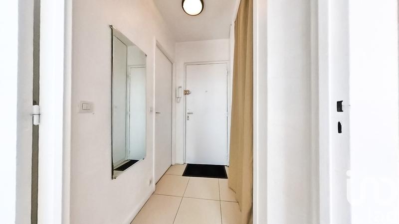 Studio - 24 m² - 1 pièce