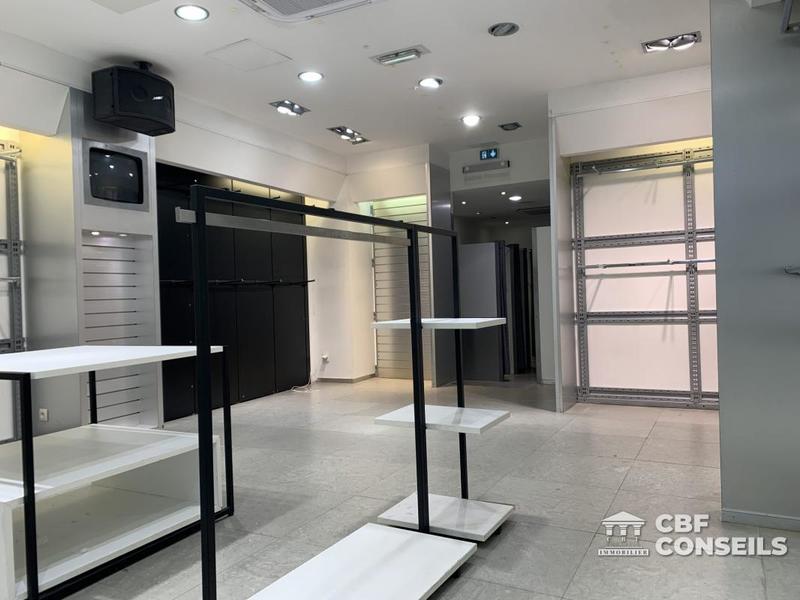 Local commercial - 186 m²