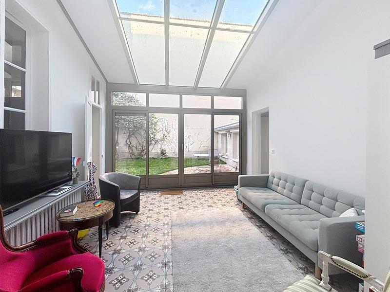 Appartement - 133 m² - 6 pièces