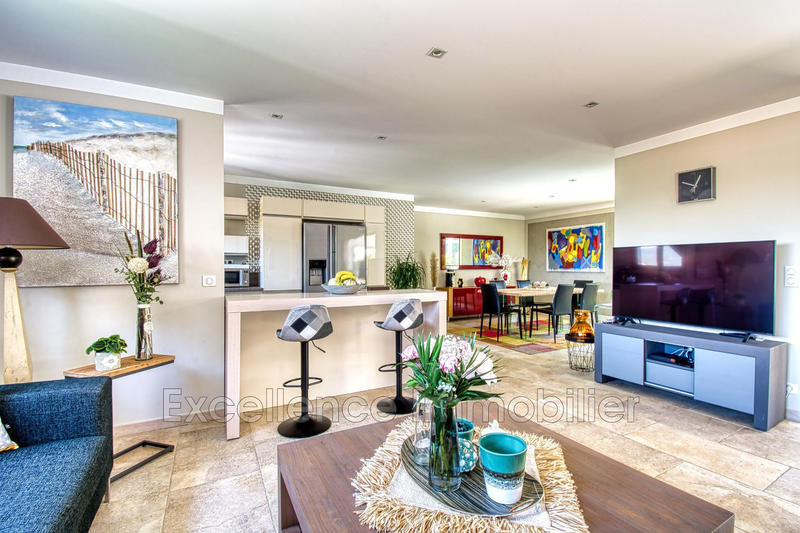 Villa - 166 m² - 7 pièces