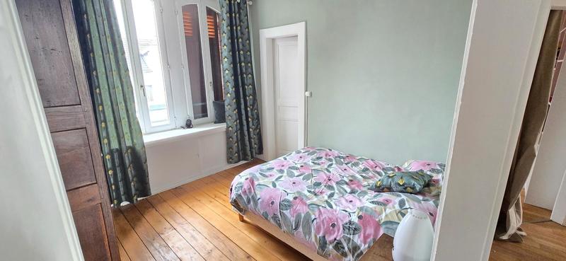 Maison - 157 m² - 8 pièces