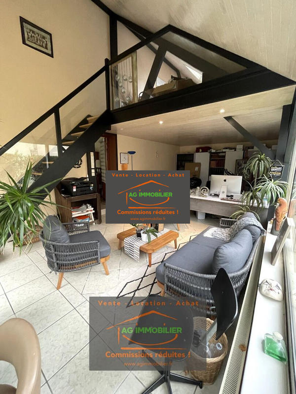 Maison - 172 m² - 8 pièces