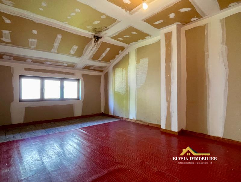 Maison - 95 m² - 6 pièces