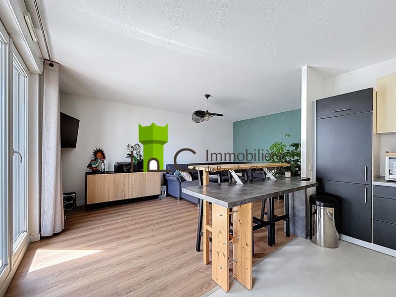 Appartement - 64 m² - 3 pièces