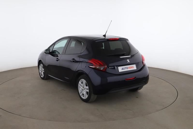 Peugeot 208 1.6 Blue-HDi Style 5p 75 ch