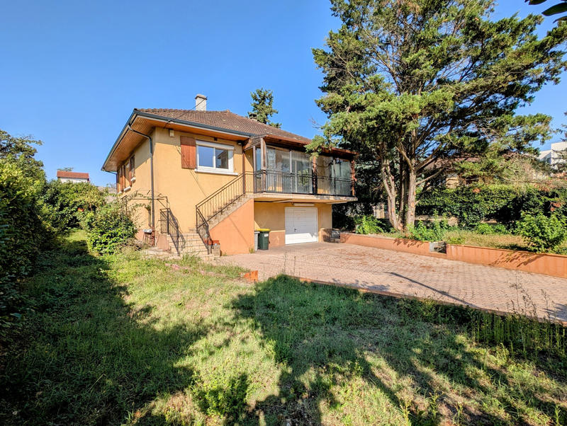 Maison - 96 m² - 4 pièces