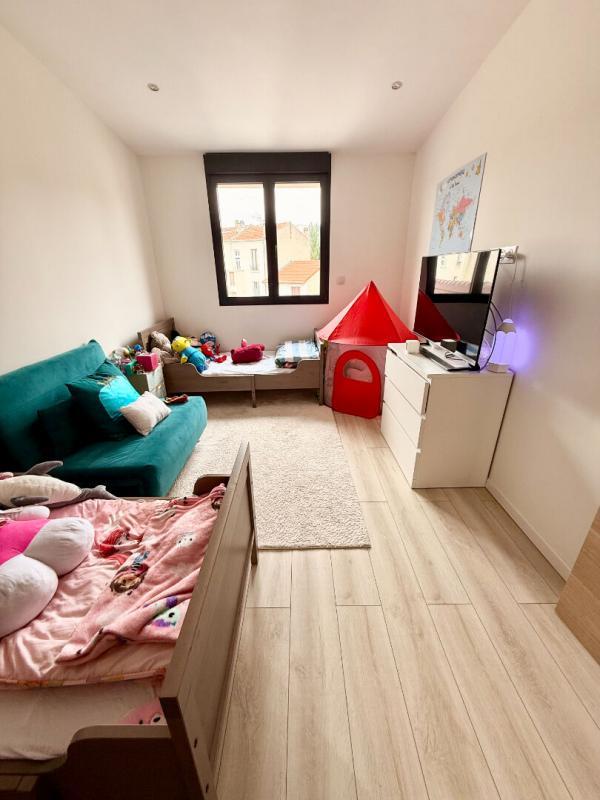 Maison - 159 m² - 5 pièces