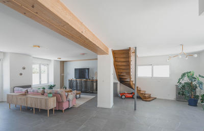 Maison - 255 m² - 7 pièces