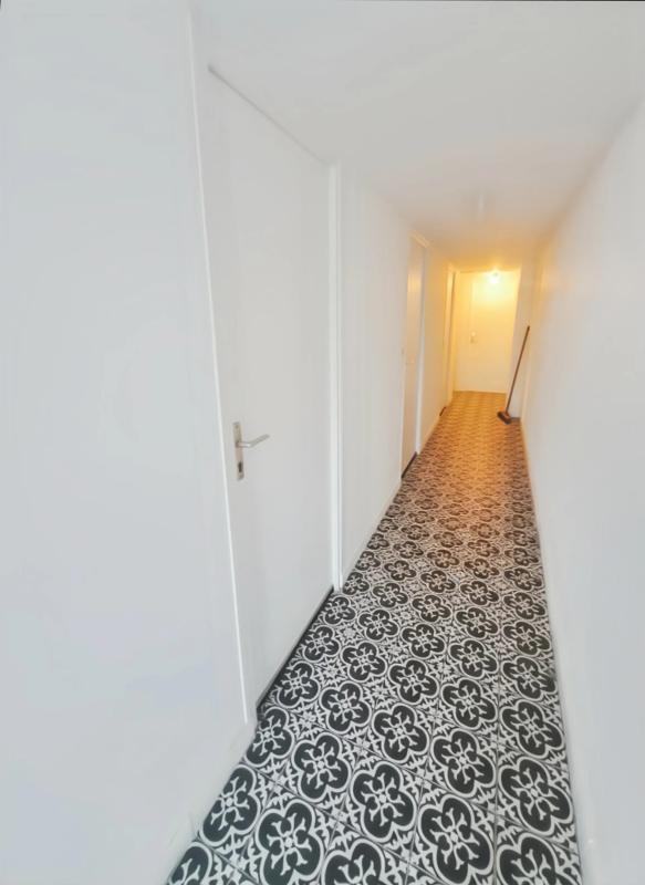 Appartement - 65 m² - 5 pièces