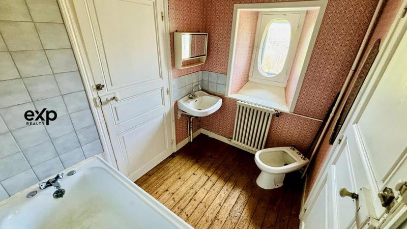 Maison de village - 143 m² - 7 pièces