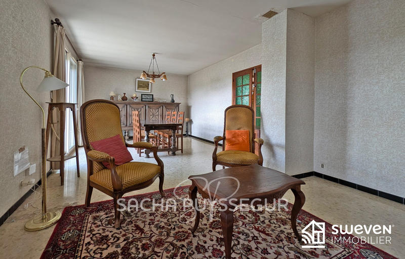 Maison - 90 m² - 4 pièces