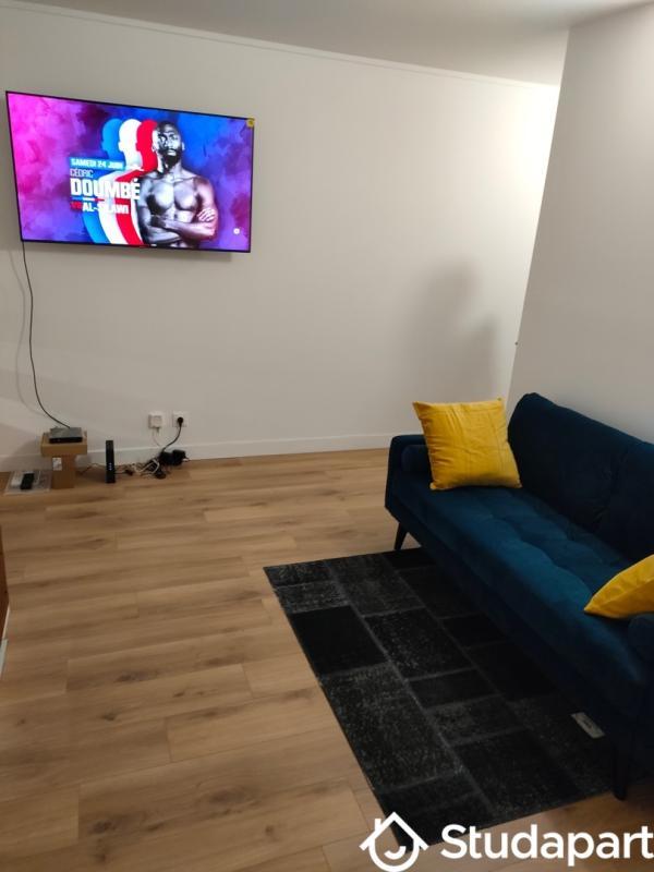 Chambre - 9 m² - 1 pièce