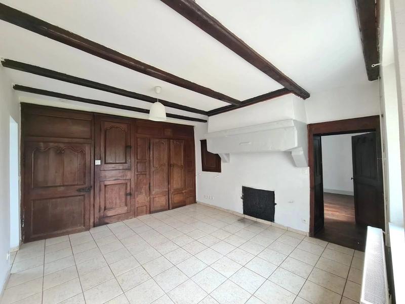 Maison - 224 m² - 10 pièces