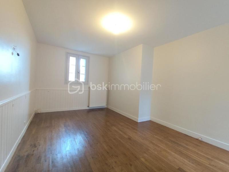 Maison en pierre - 80 m² - 4 pièces