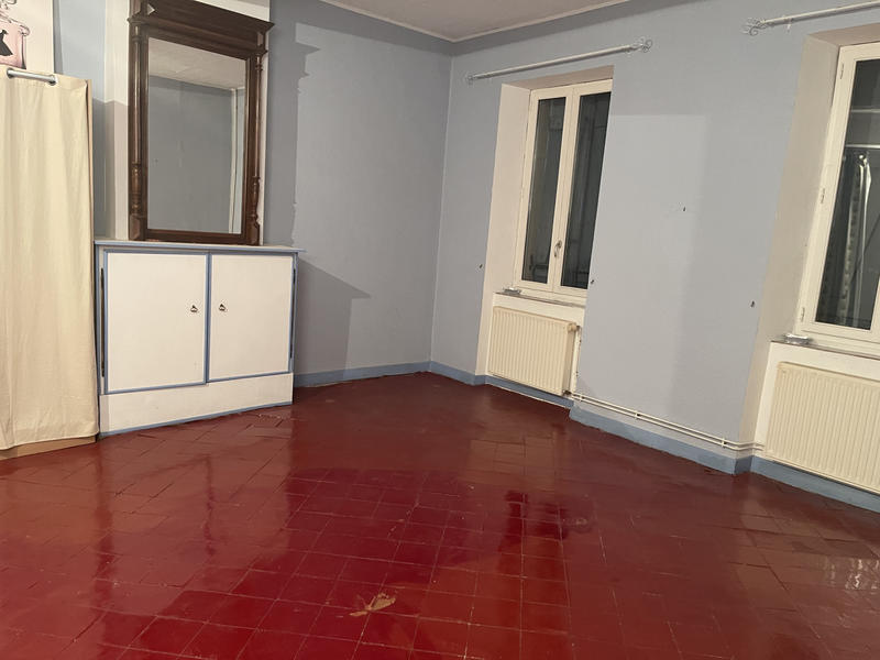 Maison - 261 m² - 7 pièces