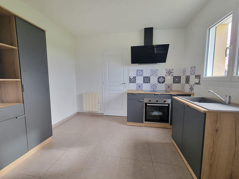 Maison - 90 m² - 5 pièces