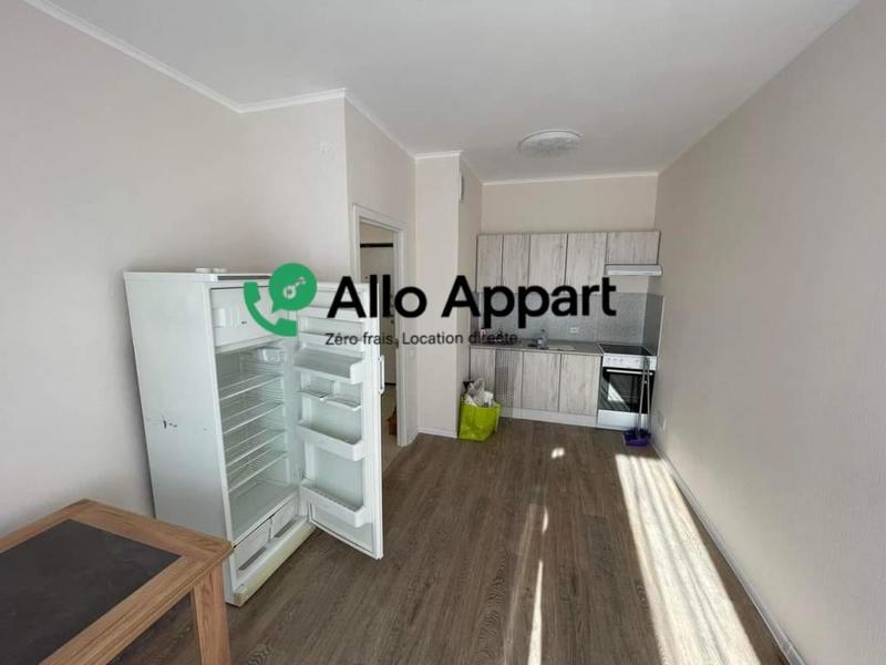 Studio - 30 m² - 1 pièce