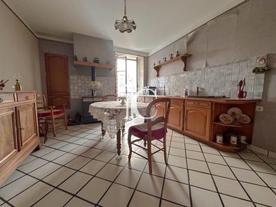 Appartement - 125 m² - 4 pièces