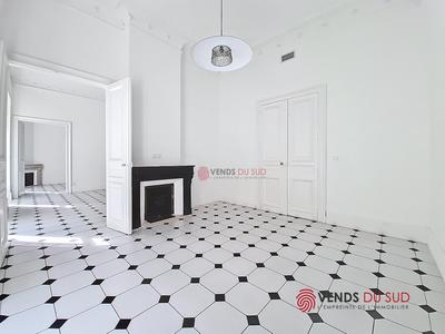 Appartement - 98 m² - 3 pièces