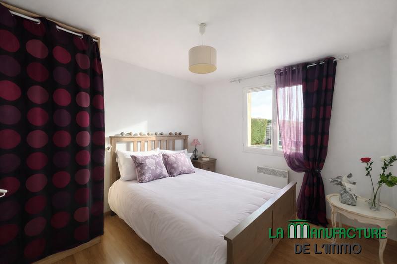 Villa - 90 m² - 5 pièces