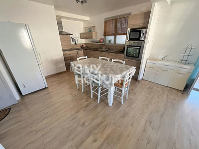 Immeuble - 7 pièces