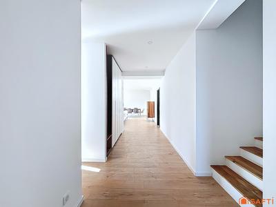 Maison - 208 m² - 5 pièces