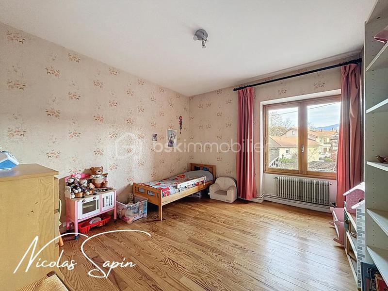 Maison - 108 m² - 5 pièces