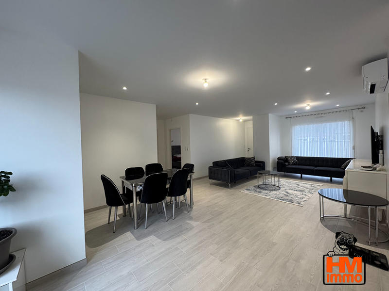 Maison - 92 m² - 4 pièces