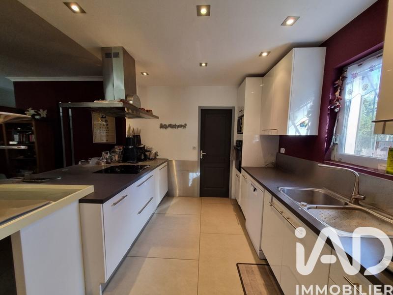 Maison de village - 200 m² - 7 pièces