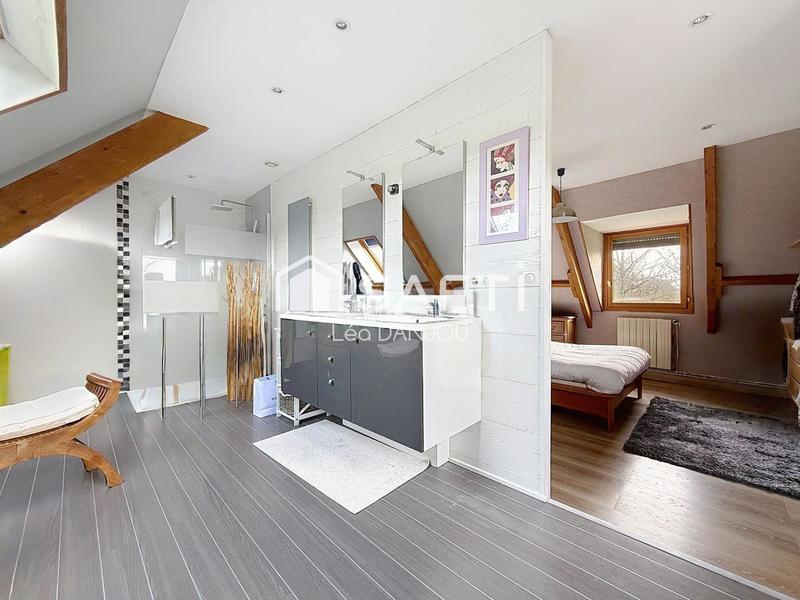 Maison - 153 m² - 6 pièces