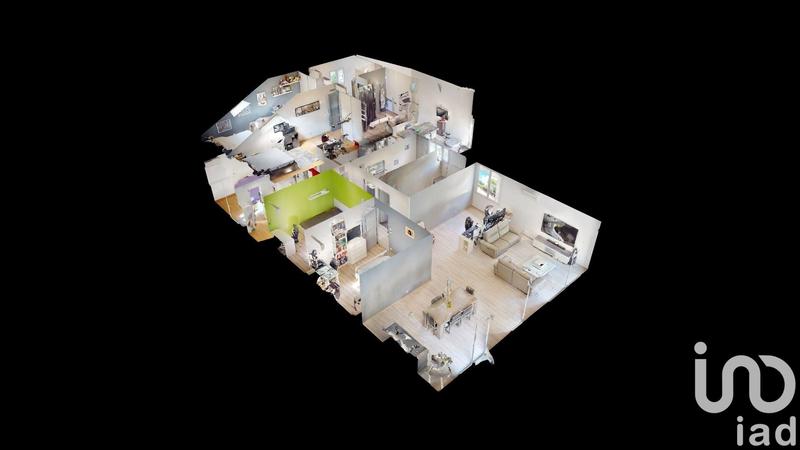 Maison - 210 m² - 9 pièces