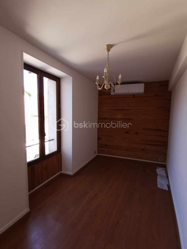 Maison de village - 197 m² - 7 pièces