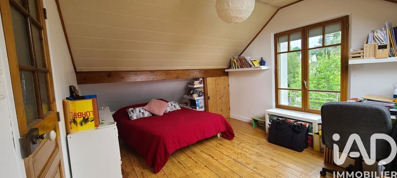 Maison - 166 m² - 7 pièces