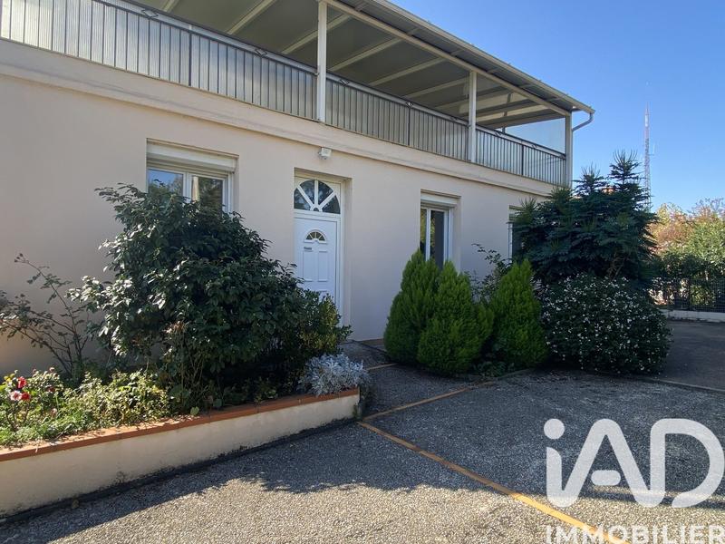 Maison - 294 m² - 8 pièces