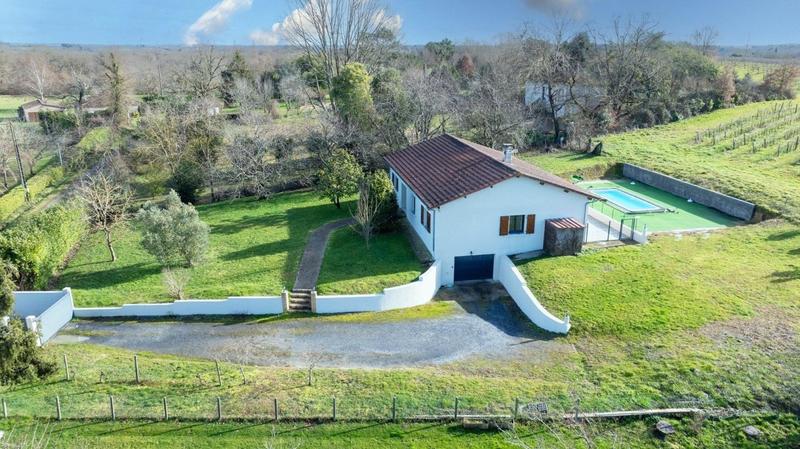 Maison - 120 m² - 5 pièces