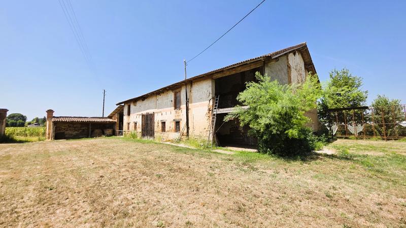 Maison - 214 m² - 15 pièces