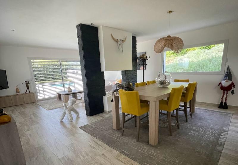 Villa - 140 m² - 5 pièces