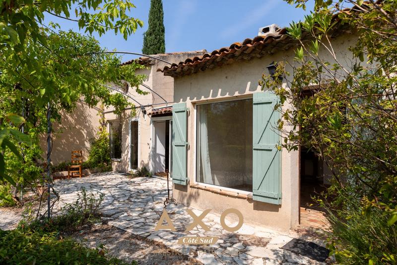 Bastide - 323 m² - 8 pièces