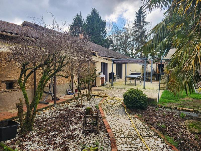 Maison - 120 m² - 4 pièces