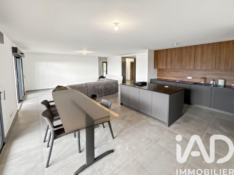 Appartement - 140 m² - 4 pièces