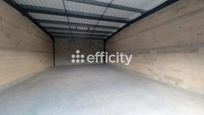 Bureau - 135 m² - 1 pièce