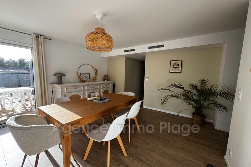 Maison - 94 m² - 4 pièces