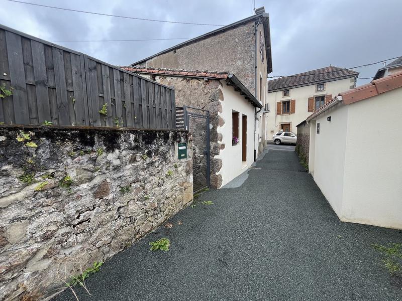 Maison en pierre - 132 m² - 5 pièces