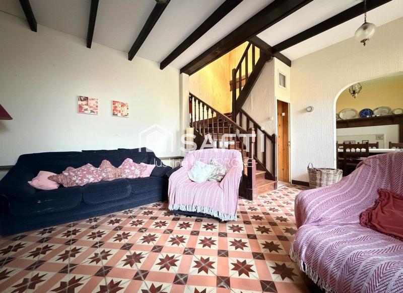 Maison - 95 m² - 6 pièces