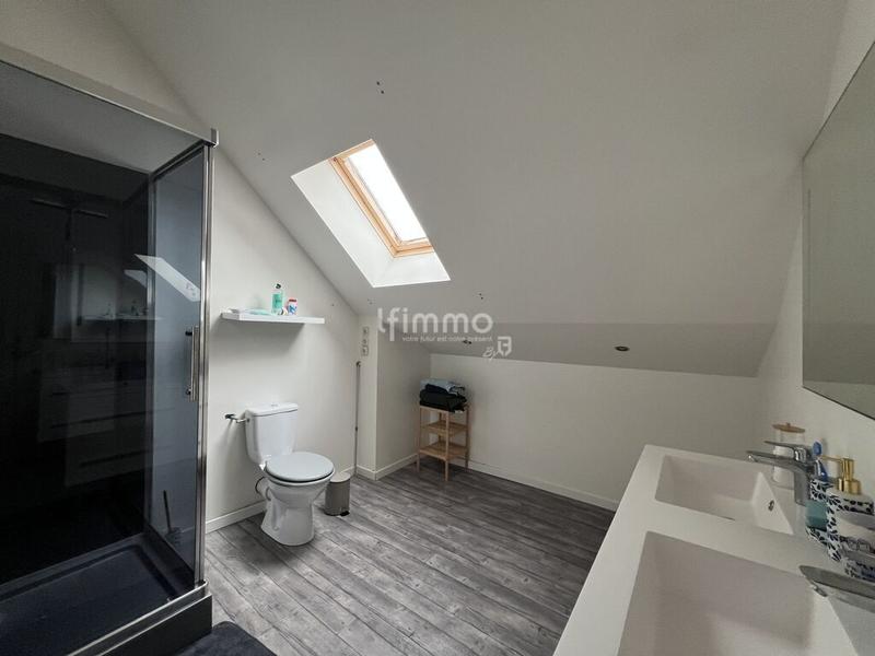 Maison - 164 m² - 5 pièces