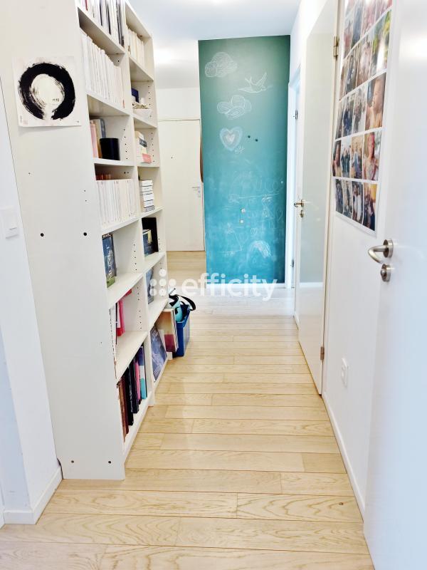 Appartement - 82 m² - 4 pièces