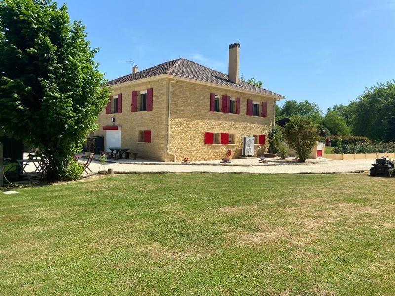 Maison - 163 m² - 4 pièces