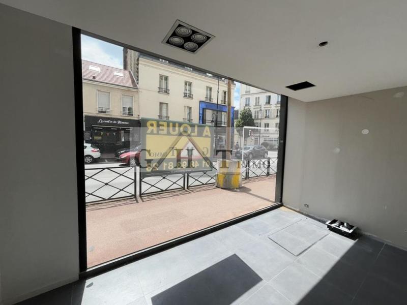 Local commercial - 150 m²